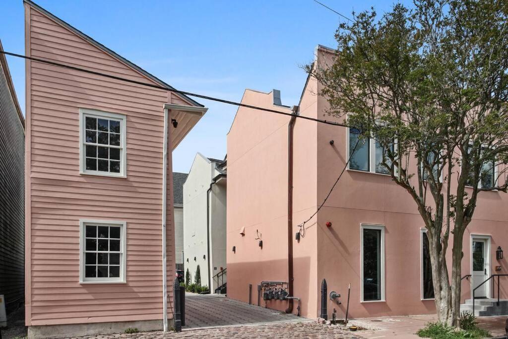 Apartment Historic Garden District 5br With Parking And Balcony *